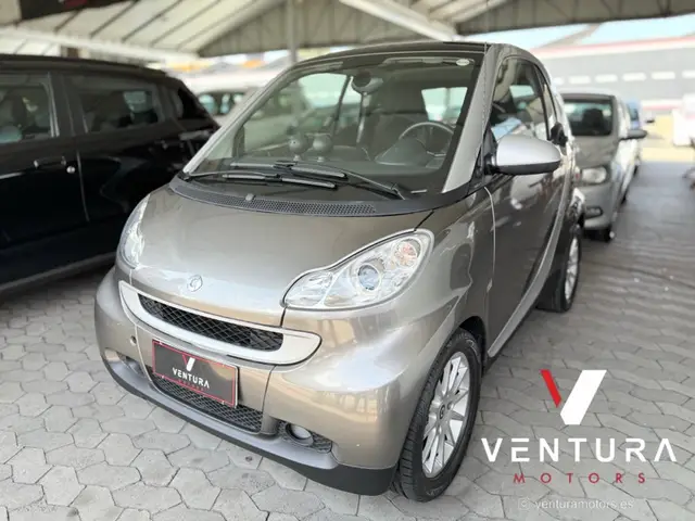 Carro Smart Fortwo Coupe 2010 fortwo Coupé Brazilian Edition 1.0 12V (aut)