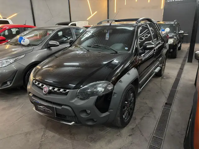 Carro Fiat Strada 2018 Adventure 1.8 16V (Flex) (Cabine Dupla)