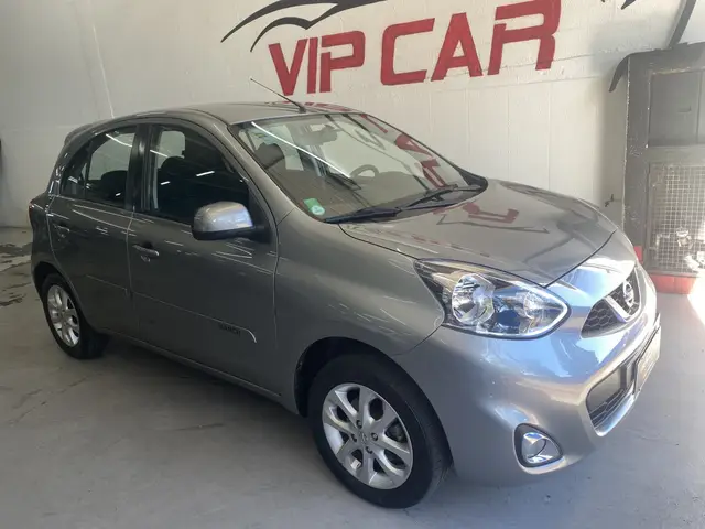 Carro Nissan March 2016 1.0 12V SV (Flex)