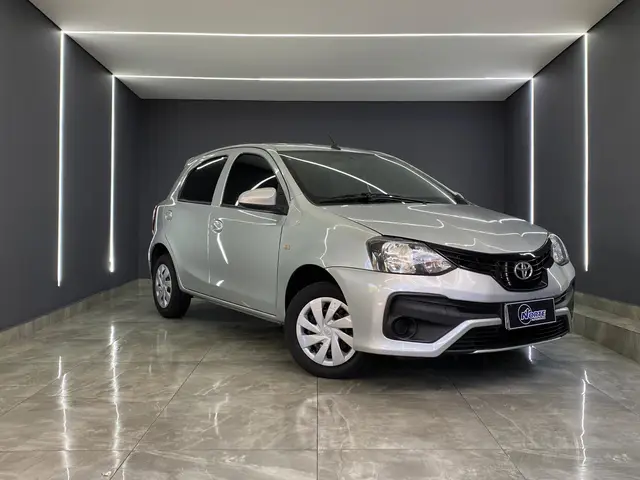 Carro Toyota Etios 2019 X 1.3 (Flex)