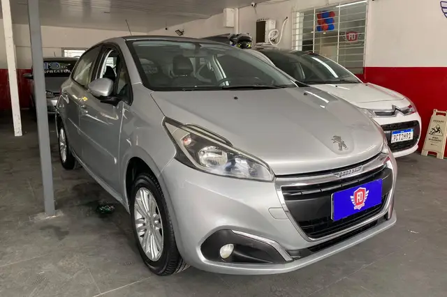 Carro Peugeot 208 2017 Allure 1.2 12V (Flex)