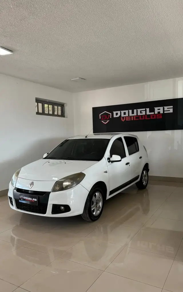 Carro Renault Sandero 2014 Expression 1.6 8V (flex)