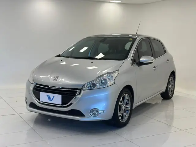 Carro Peugeot 208 2015 Griffe  1.6 16V (Flex) (Aut)