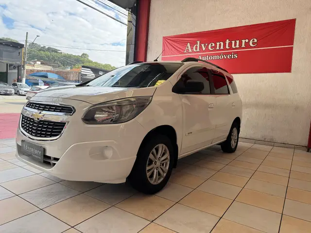 Carro Chevrolet Spin 2018 LT 5S 1.8 (Flex)