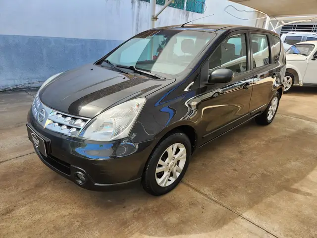 Carro Nissan Livina 2013 S 1.8 16V (flex) (aut)