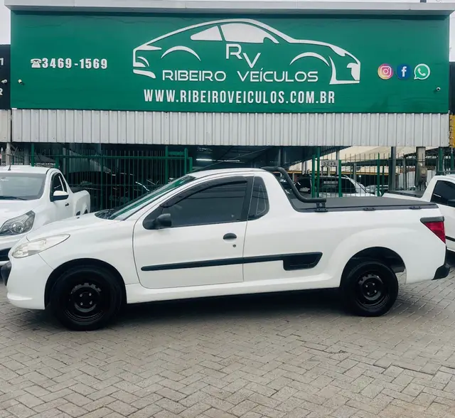 Carro Peugeot Hoggar 2012 X-Line 1.4 (flex)