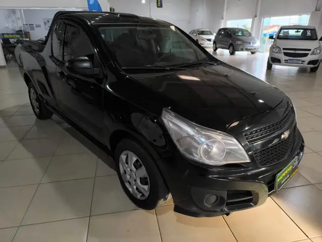 Carro Chevrolet Montana 2018 LS 1.4 (Flex)