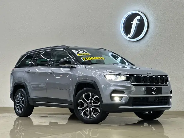 Carro Jeep Commander 2023 Limited 1.3 T270