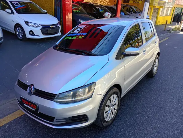 Carro Volkswagen Fox 2016 1.6 MSI Trendline (Flex)