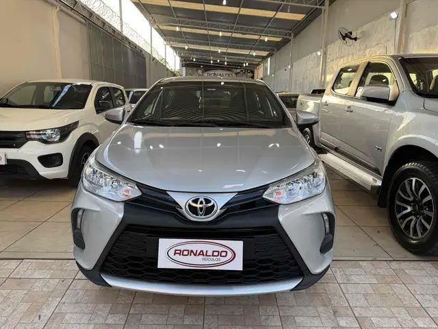 Carro Toyota Yaris 2024 XL 1.5 (Flex) (Aut)