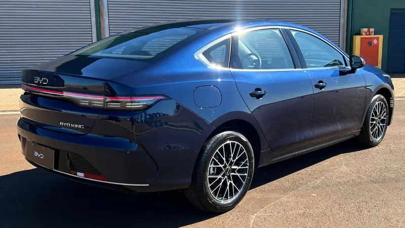 BYD King 2026: preços, itens de série e diferenças entre versões