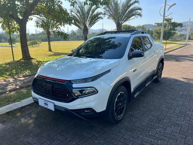 Carro Fiat Toro 2024 Ultra 2.0