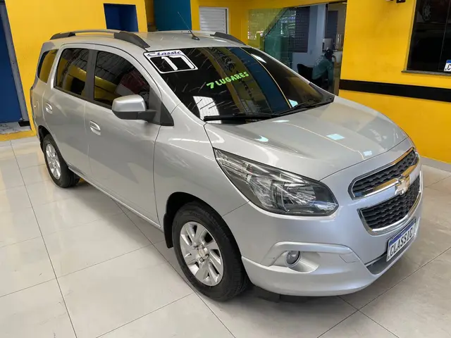 Carro Chevrolet Spin 2017 LTZ 7S 1.8 (Flex) (Aut)