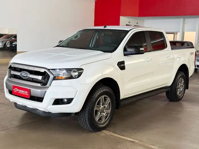Carro Ford Ranger Cabine Dupla 2017 Ranger 2.2 TD XLS CD 4x4 (Aut)