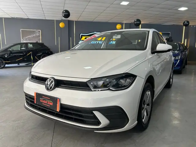 Carro Volkswagen Polo 2024 Track 1.0 Flex 12V 5p