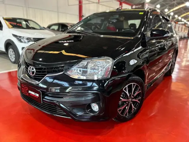 Carro Toyota Etios 2018 Platinum 1.5 (Aut) (Flex)