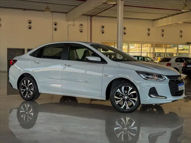 Carro Chevrolet Onix Plus 2023 Premier 1.0 Turbo (Aut.)
