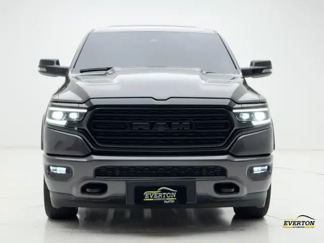 Carro RAM 1500 2024 Limited 5.7