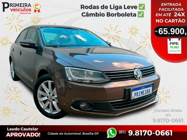Carro Volkswagen Jetta 2014 2.0 Comfortline Tiptronic (Flex)