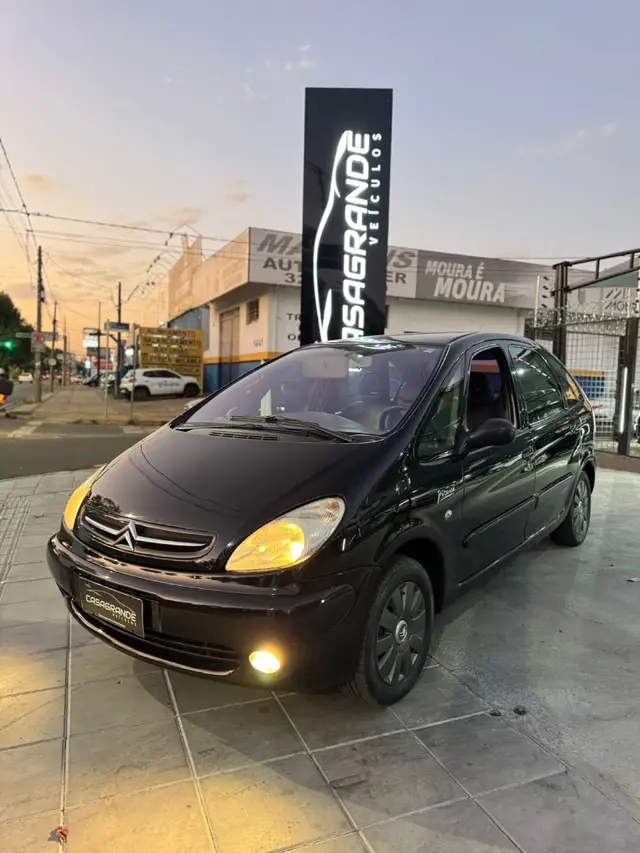 Carro Citroën Xsara Picasso 2007 Exclusive 1.6 16V (flex)