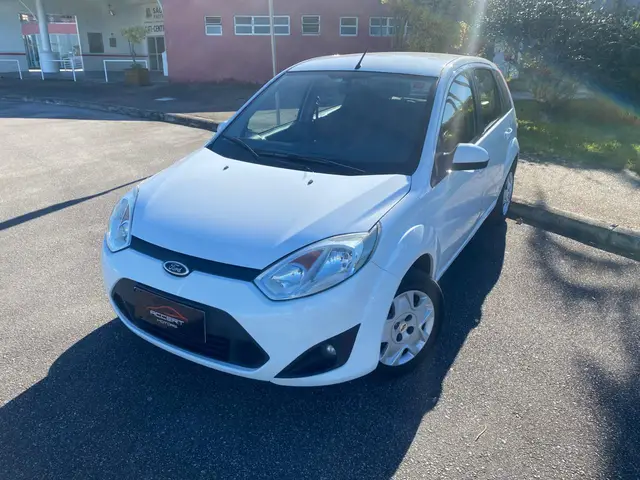 Carro Ford Fiesta Hatch 2014 1.6