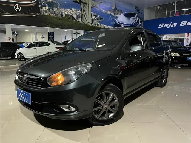 Carro Fiat Grand Siena 2013 Evo Attractive 1.4 8V (Flex)