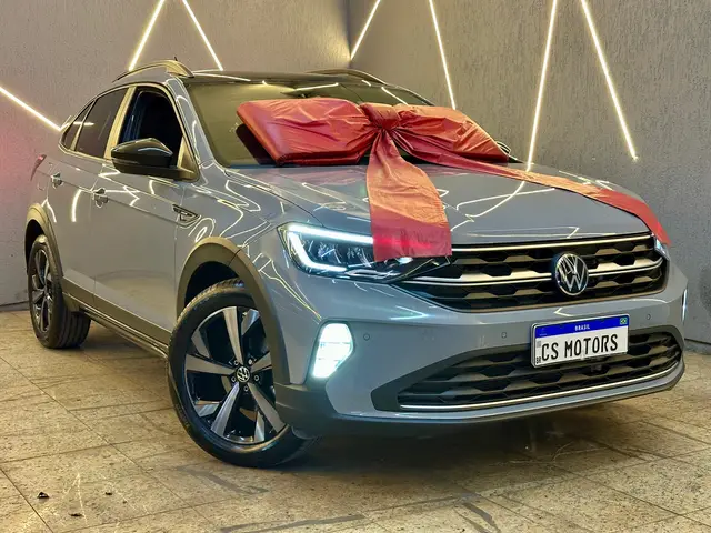 Carro Volkswagen Nivus 2024 Highline 200 TSI