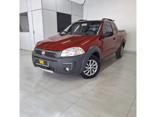 Carro Fiat Strada 2015 Working 1.4 (Flex)