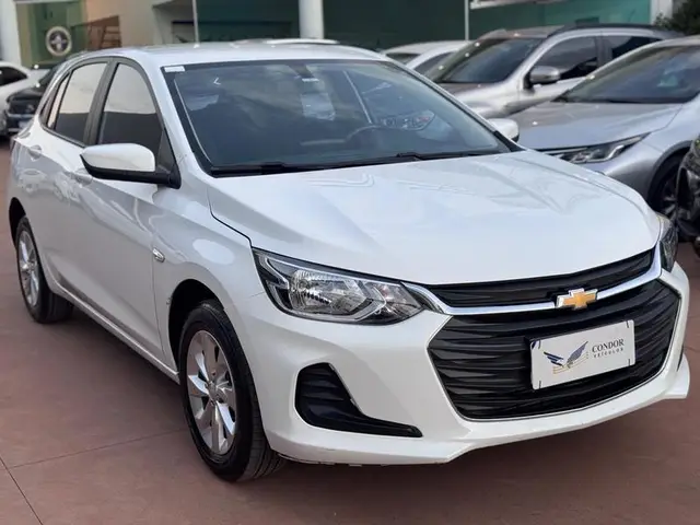 Carro Chevrolet Onix 2023 LT 1.0 Turbo