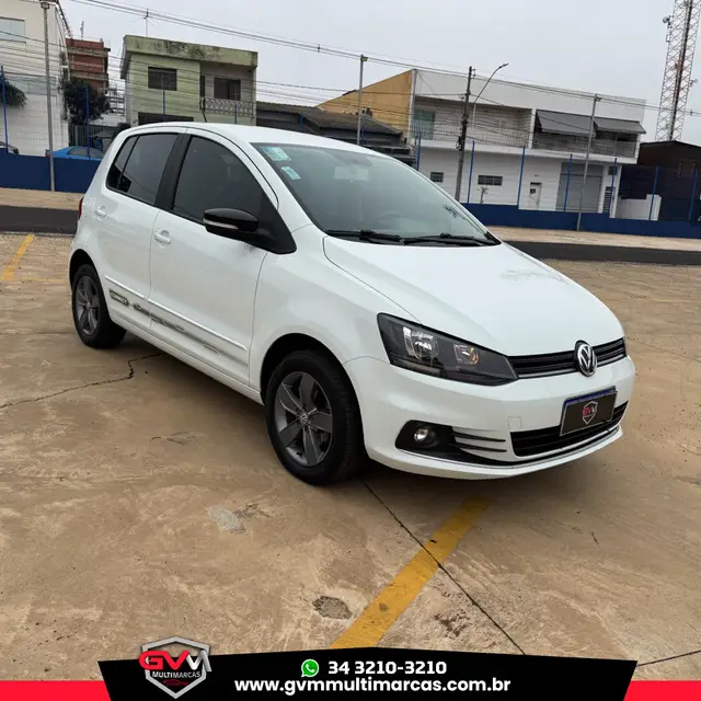 Carro Volkswagen Fox 2021 1.6 MSI Connect (Flex)