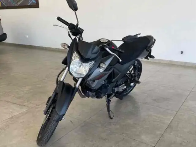 Moto Yamaha YS 150 Fazer 2020 SED