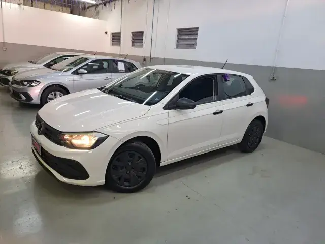 Carro Volkswagen Polo 2024 Track 1.0 Flex 12V 5p