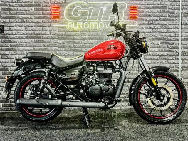 Moto Royal Enfield Meteor 350 2022 350 FIREBALL RED