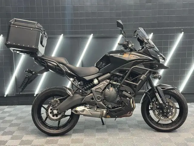 Moto Kawasaki Versys 2024 650 (ABS)