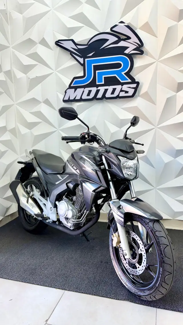 Moto Honda CB 250F Twister 2022 (CBS)