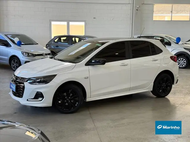 Carro Chevrolet Onix 2022 RS 1.0 Turbo