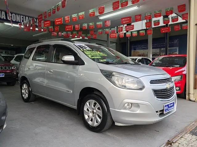 Carro Chevrolet Spin 2013 LTZ 7S 1.8 (Flex) (Aut)
