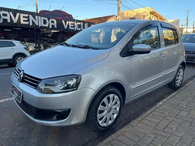 Carro Volkswagen Fox 2010 1.0 8V (Flex) 2p