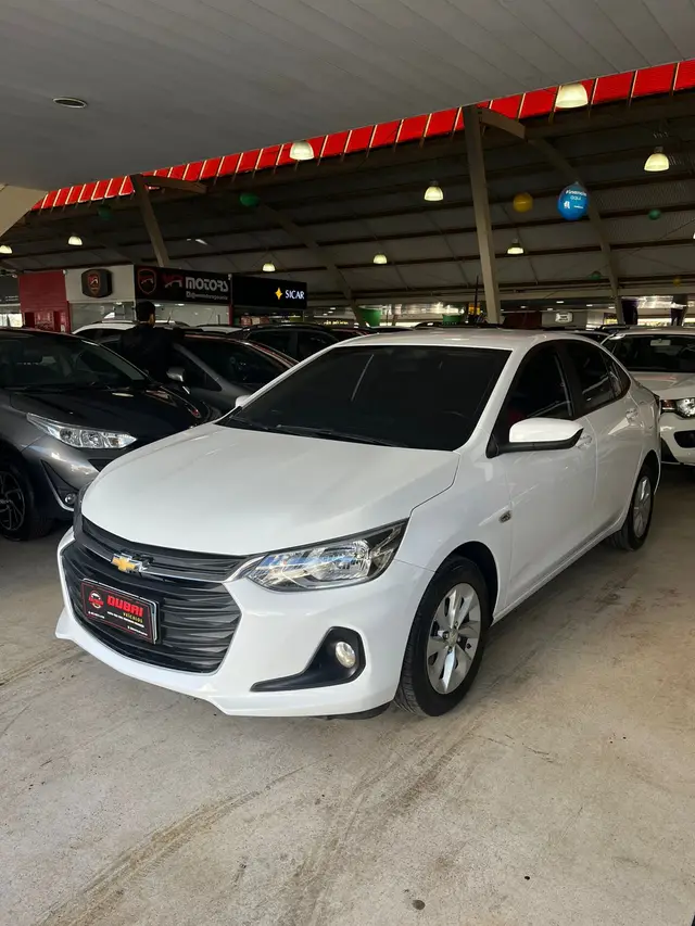 Carro Chevrolet Onix Plus 2020 1.0 LTZ Turbo Flex (Aut)