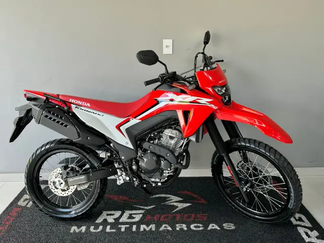 Moto Honda XR 300L 2025 Tornado
