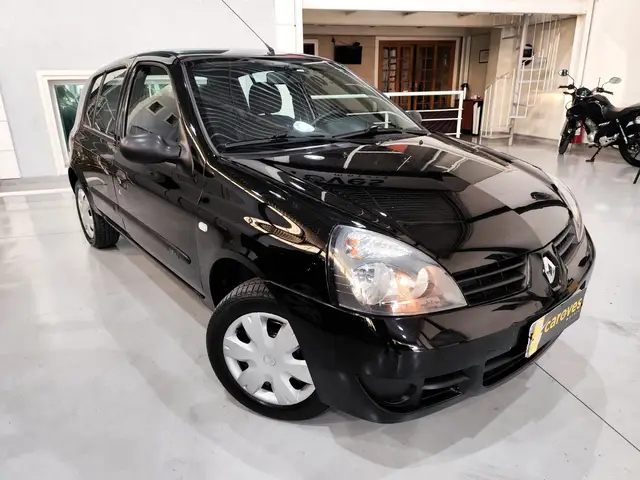 Carro Renault Clio 2011 Hi-Flex 1.0 16V 3p