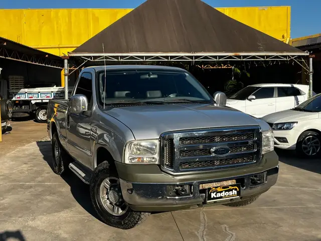 Carro Ford F-250 2009 XLT 4x2 3.9 (Cab Simples)