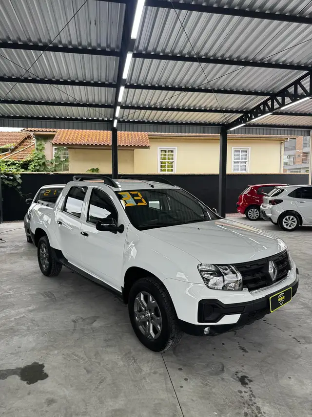 Carro Renault Oroch 2022 Intense 1.6 Flex 16V Mec.