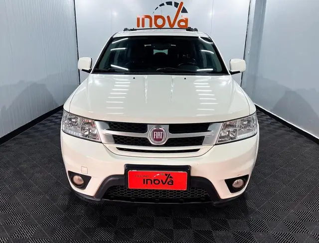 Carro Fiat Freemont 2012 2.4 16V Precision (Aut)
