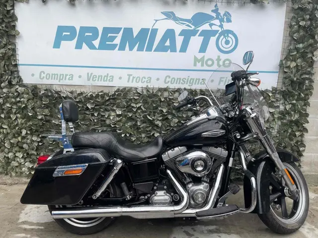 Moto Harley-Davidson Softail Deluxe 2014 Softail De Luxe