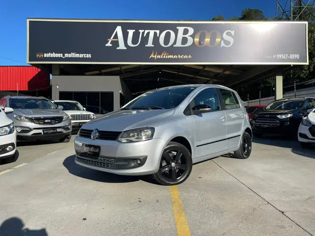 Carro Volkswagen Fox 2012 1.0 8V (Flex) 2p