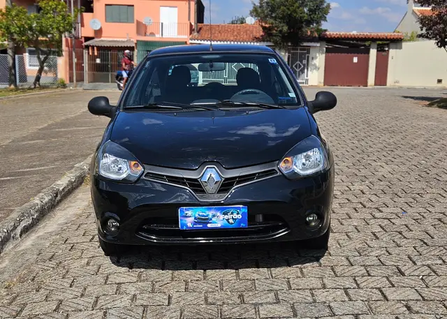 Carro Renault Clio 2014 Authentique 1.0 16V (Flex) 2p