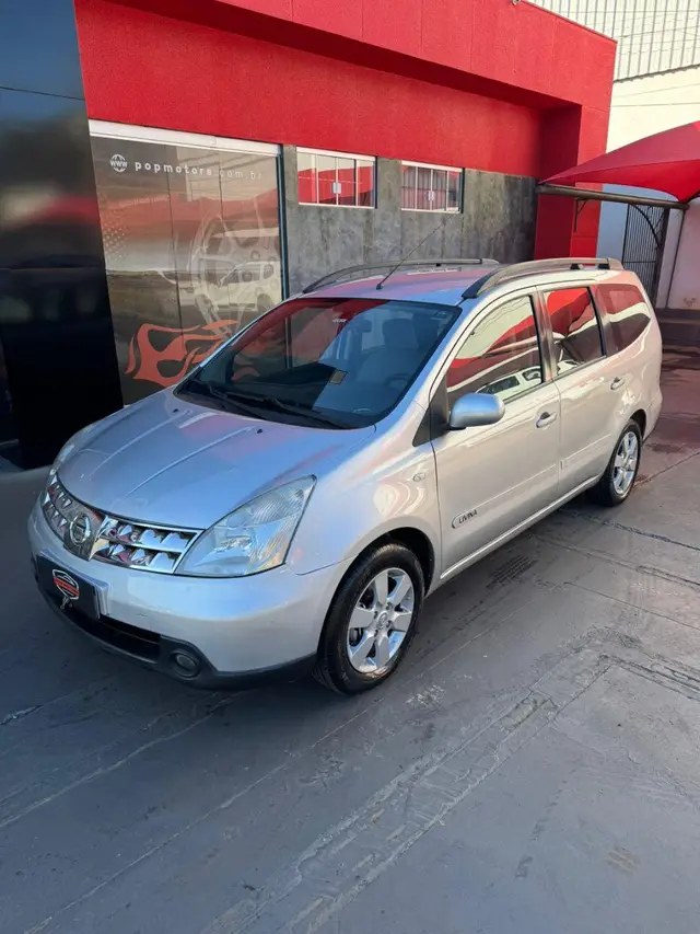 Carro Nissan Livina 2010 SL 1.8 16V aut. (flex)