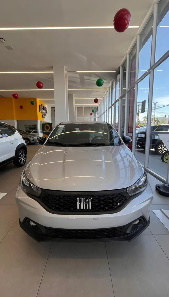 Carro Fiat Argo 2026 Drive 1.0