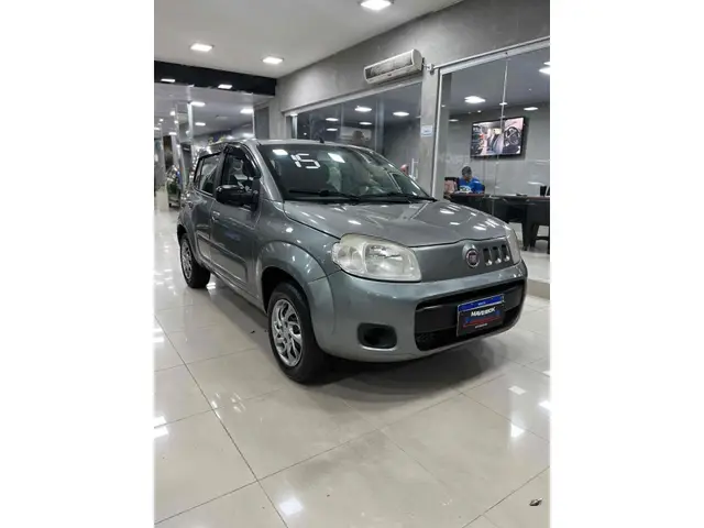 Carro Fiat Uno 2015 Vivace 1.0 8V (Flex) 4p
